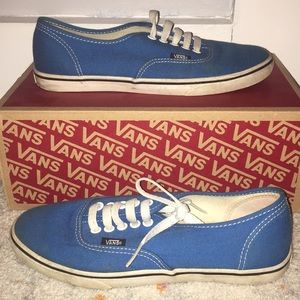 Vans women’s authentic